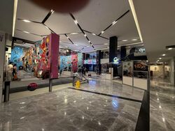 Ct Hub (D12), Retail #567476711